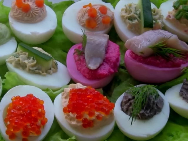 Фаршированные яйца