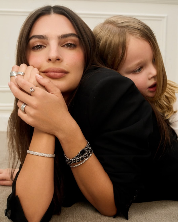 Емілі Ратаковські, мода, одяг, макіяж, краса