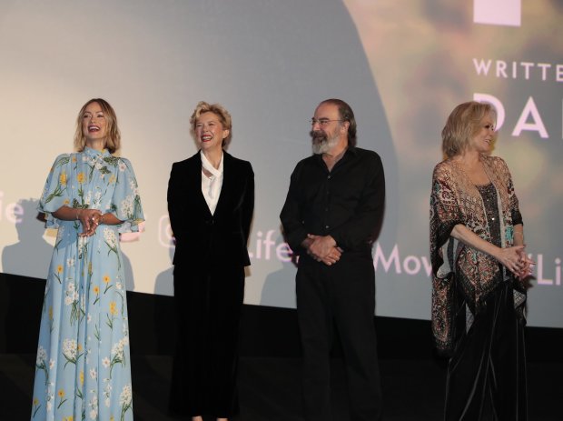 Оливия Уайлд на премьере фильма «Жизнь, как она есть» в Лондоне