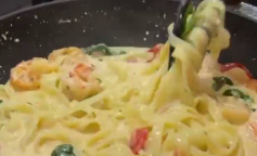 Тальятелле з креветками, кадр з відео