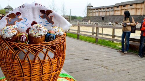 Пасха в парке «Киевская Русь»