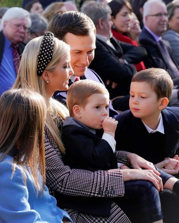 Иванка Трамп со своей семьей