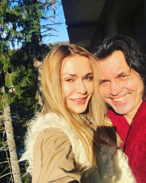 Ольга Сумская и Виталий Борисюк на отдыхе в Яремче