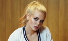 Аліна Гросу