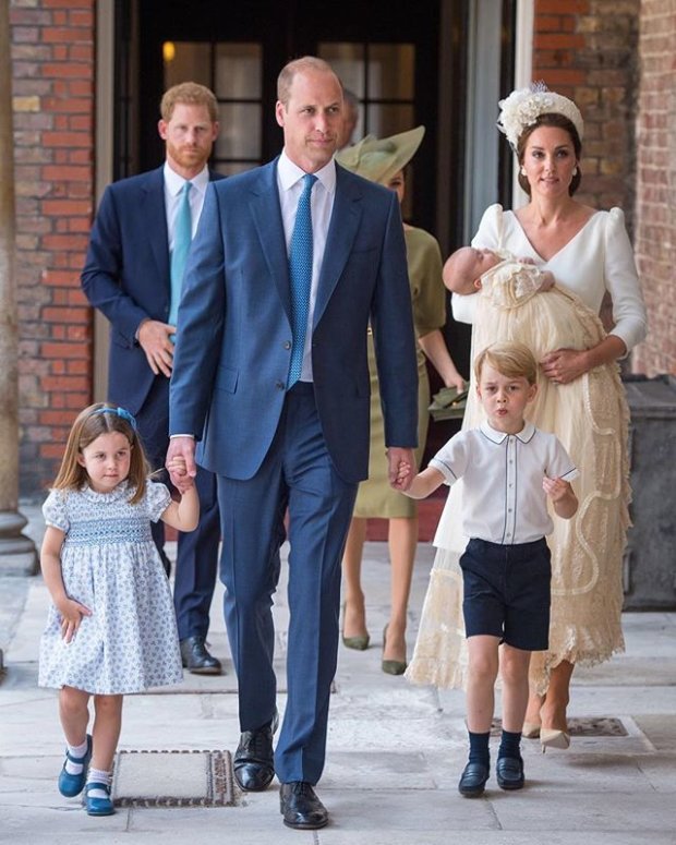 Герцоги Кембриджские со своими детьми — Джорджем, Шарлоттой и Луи.