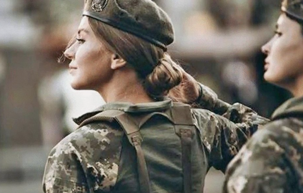 Мобілізація жінок, зображення з вільних джерел