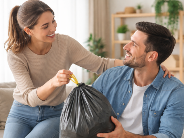 Сім'я, чоловік та дружина, закохані, побут, зображення: clutch.net.ua