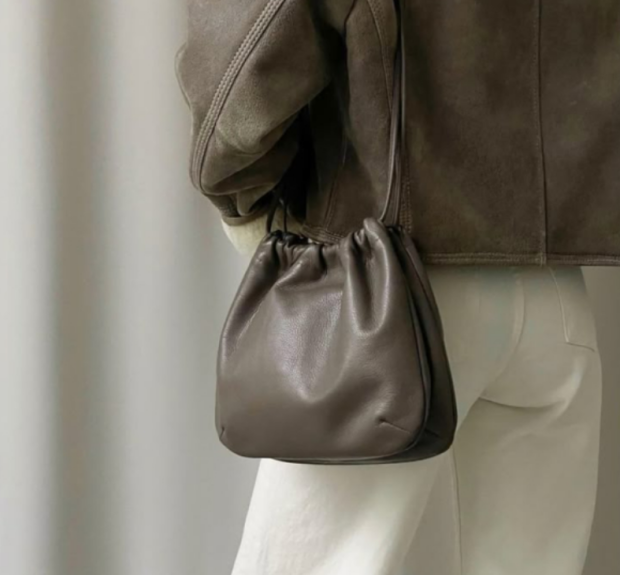 Сумки у вигляді маленьких мішечків