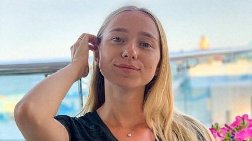 Мокрая и с пучком на голове: молодая жена Павлика показала, как развлекает маленького сына во Львове (ФОТО)