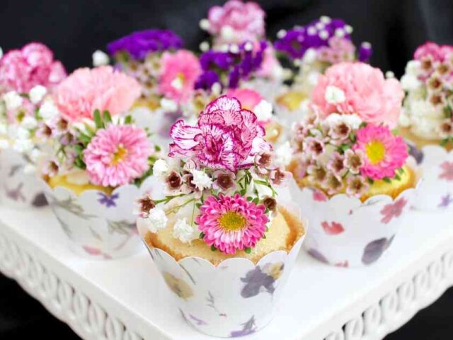 food with fresh flowers1