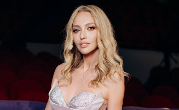 Оля Полякова