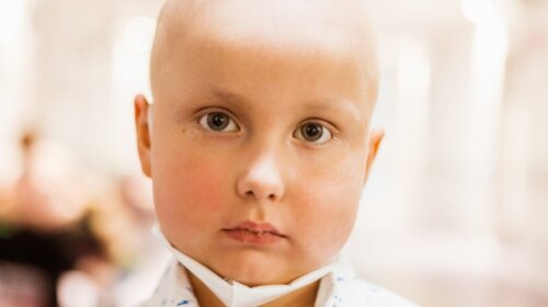 6-летний Ярослав мечтает стать спасателем, но сейчас ему очень нужна помощь: у ребенка рак крови
