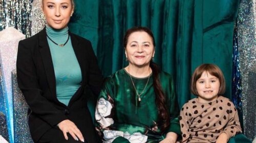 Три покоління на одному фото: Тоня Матвієнко показала рідкісне фото з донькою і мамою