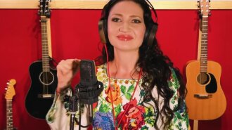 В гламурной вышиванке с необычным узором: жена Гордона удивила исполнением песни о казаках