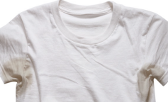 Плями поту на білому одязі, зображення з вільних джерел