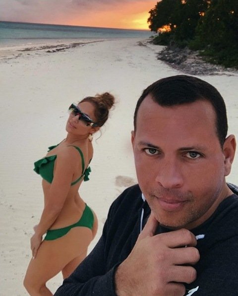 Дженнифер Лопес и Алекс Родригес во время отдыха на Багамах
