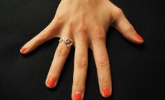 Нігті. Фото: Hans с сайта Pixabay