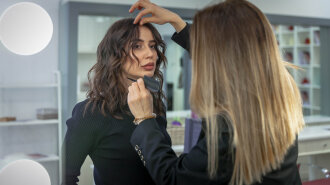 Укладання недбалі локони