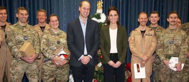 Кейт Миддлтон и принц Уильям посетили военнослужащих на Кипре