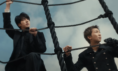 BTS, кадр з кліпу на пісню "Swim"