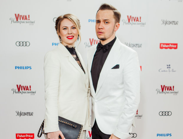 Артем Гагарин вместе с супругой Ириной на премии «VIVA 2018»