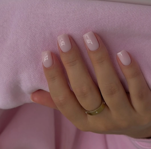 Новий модний манікюр на весну та літо