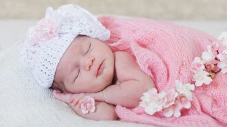Дети войны: в Киеве новорожденную девочку назвали необычным именем в честь ПЗРК