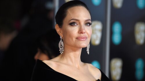 Анджелина Джоли снова станет мамой - СМИ