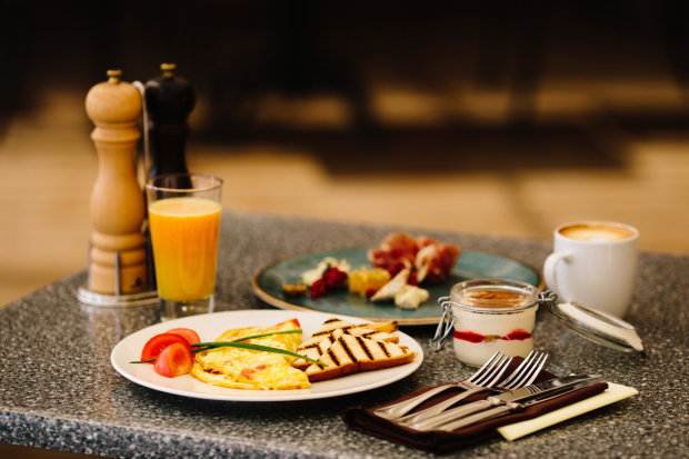Завтрак поможет вам облегчить первые симптомы похмелья