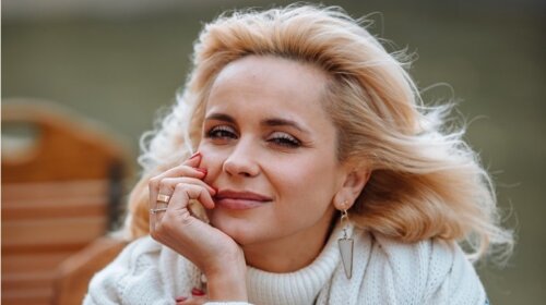 Лілія Ребрик похвалилася новою зачіскою: відчувається рука професійних стилістів