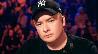 Не первой свежести: Андрей Данилко показал свою любимую женщину  - осыпал поцелуями
