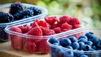 Улучшит пищеварение и укрепит иммунитет: названа невероятно полезная ягода