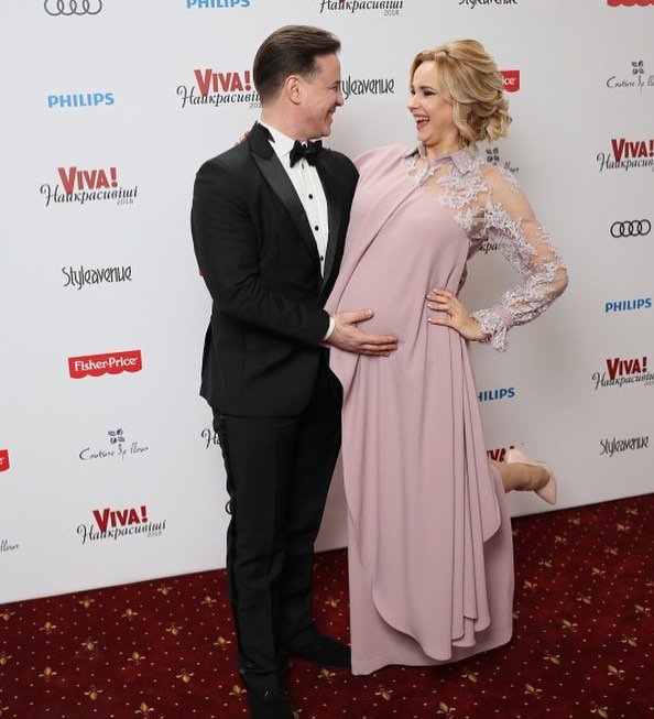 Беременная Лилия Ребрик с супругом повеселилась на премии VIVA 2018