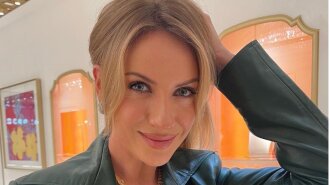 Закритий верх, і максимально відкритий низ: Нікітюк вразила пікантним образом з розрізом до трусів (фото)