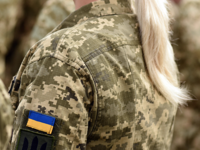 Мобілізація жінок, зображення з вільних джерел
