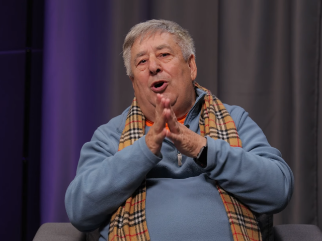 Микола Луценко, кадр з інтерв'ю