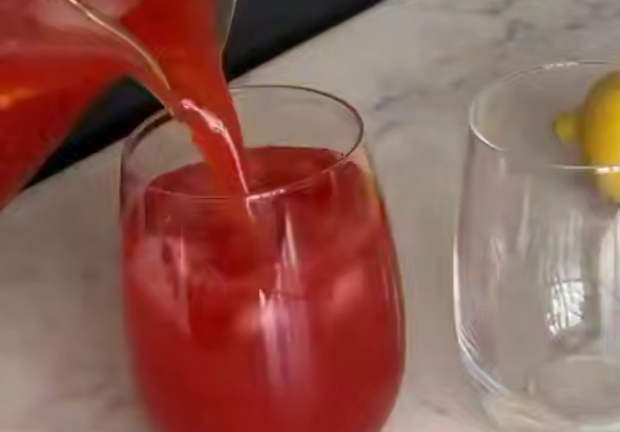 Ягодный лимонад, кадр из видео