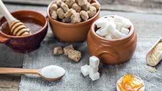 Нутрициолог рассказала, чем заменить сахар с пользой для здоровья и фигуры