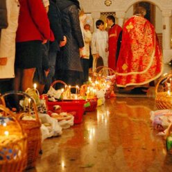 Збирати красиву кошик на Великдень — це хороша традиція