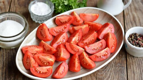 Домашняя заготовка: помидоры дольками за 30 минут