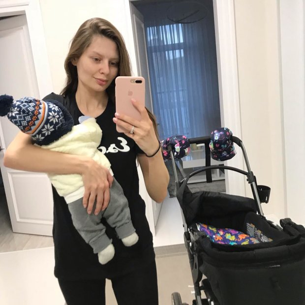 Актриса Алена Мусиенко с новорожденным сыном