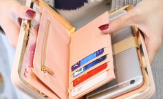 Кошелек, деньги, изображение из свободных источников