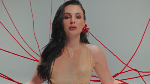 Анна Трінчер