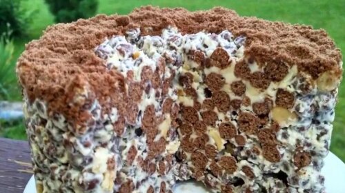 Торт без випічки – хрусткий і неймовірно смачний «Мурашник»