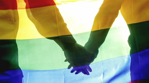 В Україні перша ЛГБТ-пара узаконила свої стосунки: як це сталося