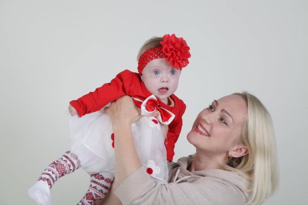 Колумнист Ольга Котова и ее дочь Аглая, у которой синдром Дауна