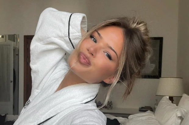 Макіяж, мода, краса