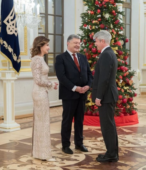 Петр и Марина Порошенко на приеме дипломатов