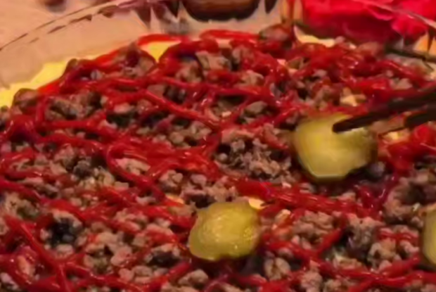 Запіканка "Чизбургер", кадр з відео