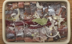 Оселедець у маринаді